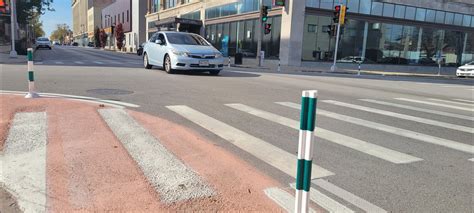 Traffic-calming poles part of Milwaukee's efforts to combat reckless ...