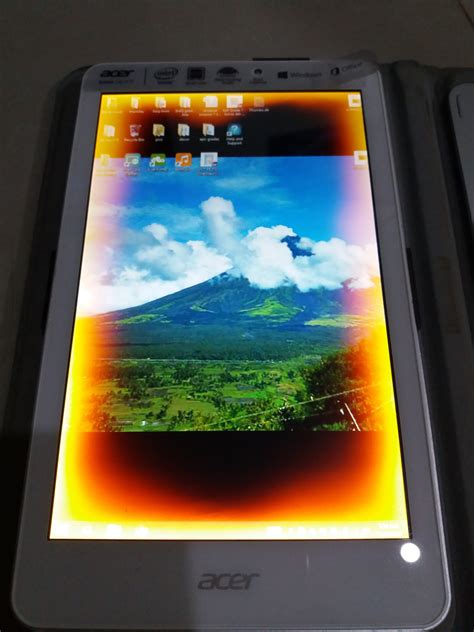 orange discoloration at edges of my tablet screen - Acer Community