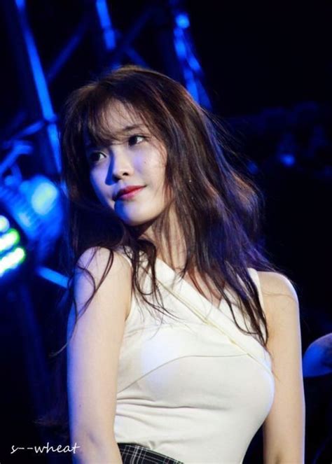 ㅇㅎ) 은근한 섹시.. 아이유.jpg - 유머/움짤/이슈 - 에펨코리아