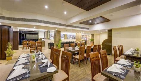 15 Best Hotels In Guwahati For All Types Of Travelers