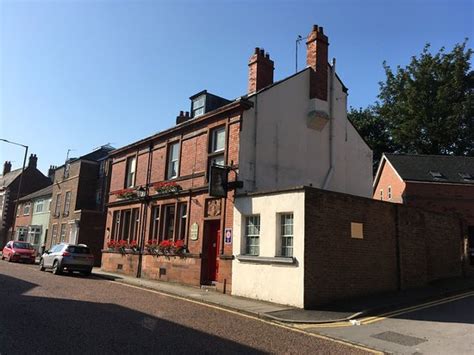 THE VICTORIA INN (Durham) - Inn Reviews, Photos, Rate Comparison ...