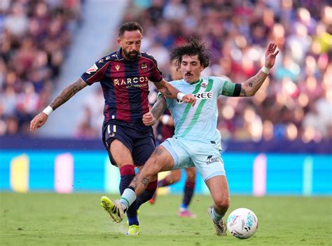 Levante 2 - 2 Betis: resultado, resumen y goles | LaLiga EA Sports