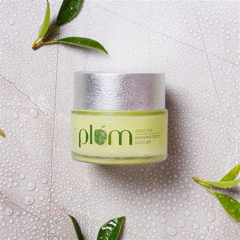 Buy Best Plum Green Tea Night Gel Online | Plum Goodness