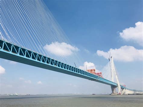 南通：沪苏通长江大桥开通在即，大桥一日游已爆单！