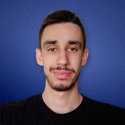 What Is a GitHub Merge Request 的图像结果