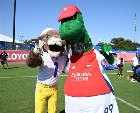 Tour blog: Two types of football on show in LA | News | Arsenal.com