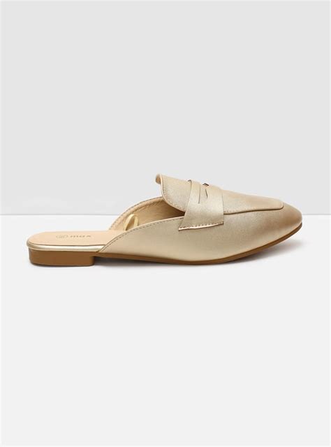 Buy Women Solid Moc Toe Mule Online at just Rs. 899.0 - 1000011637311 ...