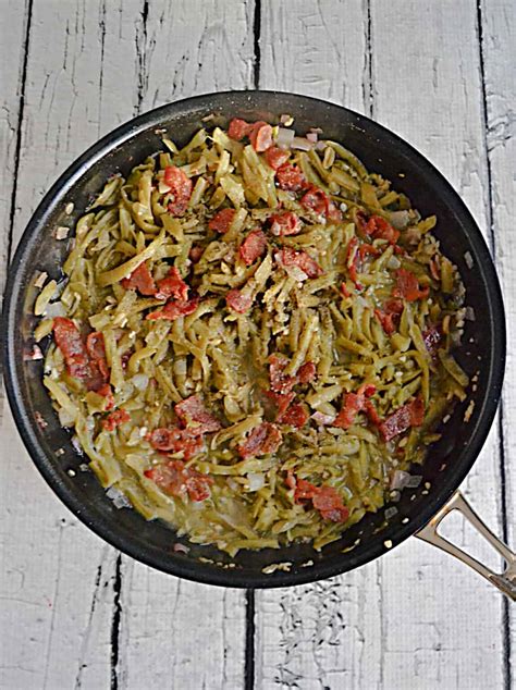 Quick and Easy Green Bean Skillet - Hezzi-D's Books and Cooks