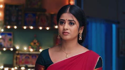 Aval Varuvala TV Show - Watch Latest Seasons, Full Episodes Online on JioTV