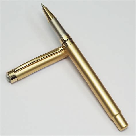 Picasso Parri Hino Gold Color Body With Cap On Stone Fine Tip Cap Type ...
