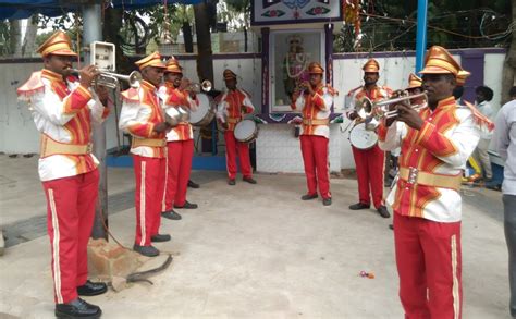 Tempo Twisters - Bands in Indore