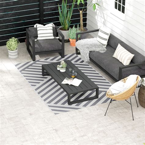 Outsunny Reversible Outdoor RV Rug, Patio Floor Mat, 6' x 9' Plastic ...