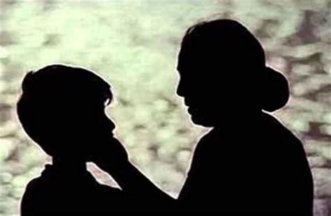 आर्थिक तंगी से परेशान मां-बेटे ने उठाया ये खौफनाक कदम - troubled by ...