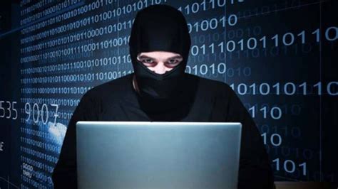 IRCTC वेबसाइट हैककर सनसनी फैलाने वाले की 1.08 करोड़ की संपत्ति कुर्क ...