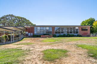 Novato, CA City Guide | About Living in Novato - Homes.com