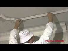 cornici in polistirolo per soffitti montaggio di cornici a soffitto linea gesso a s f cornici in polistirolo per soffitti montaggio di cornici a soffitto linea gesso a s f