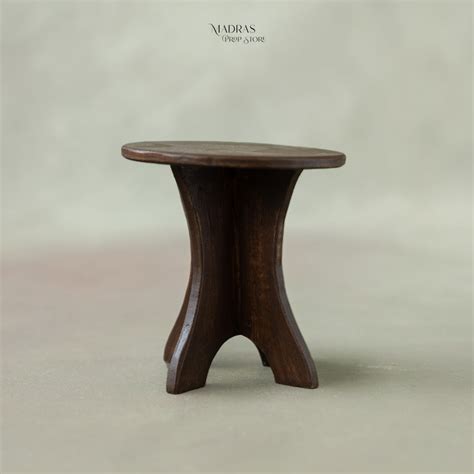 Side Table For Beach Theme – Madras Prop Store
