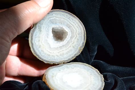 Mystery Crystals Appear AGAIN: New information from new specimen ...