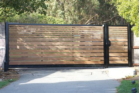 Sliding Driveway Gate With Door at Eliza Ashley blog