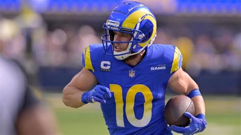NFL Scores, 2025 Season - Yahoo Sports Aesthetic Aesthetic