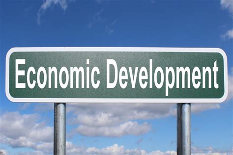 Economic Development 的图像结果