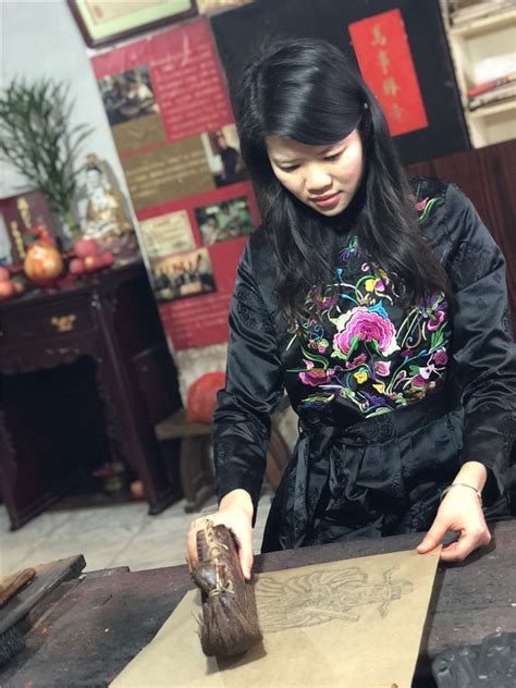 赛龙舟（九江传统龙舟）传承基地 | 南海博物馆
