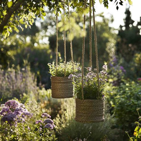 18 Easy Hanging Bucket Planter Ideas for a Greener Home