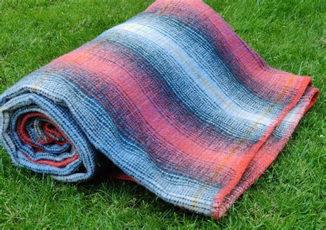 King Size Irish Wool Blanket - Shadow Check - 90″ x 100″ (228 x 254 cm ...