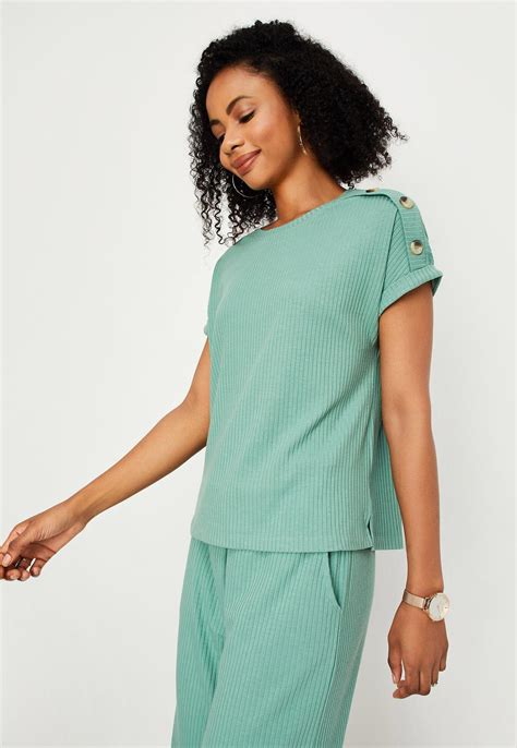 Buy Women Ribbed Extended Sleeves Top Online at just Rs. 599.0 ...