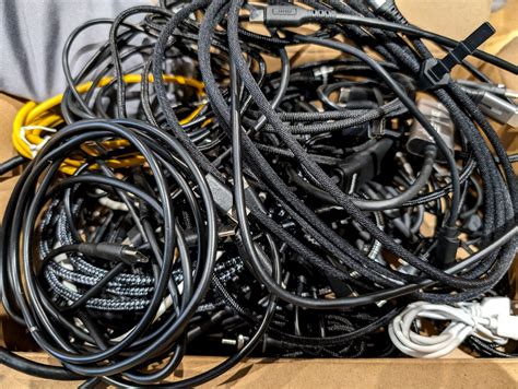 How to Organize Your Tech and Purge That Random Box of Cables | WIRED