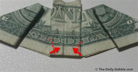 Dollar Bill Origami Bat Tutorial 的图像结果