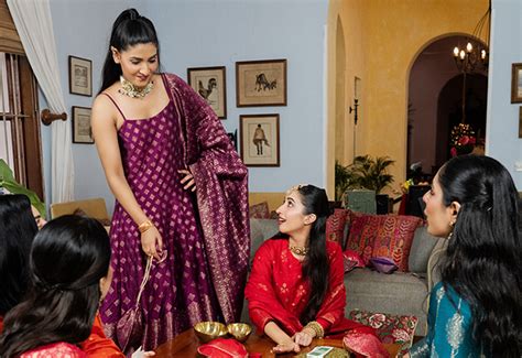 The One Thing People Notice First in Any Indian Outfit – Safaa World