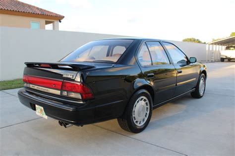 1992 Nissan Maxima SE 5-Speed for sale on BaT Auctions - sold for $6,201 on May 29, 2019 (Lot ...