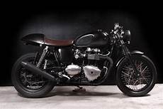 Triumph Cafe Racer Thruxton by Triumph Thruxton Doomrider Cafe Racer Return Of The Cafe Triumph Cafe Racer Thruxton