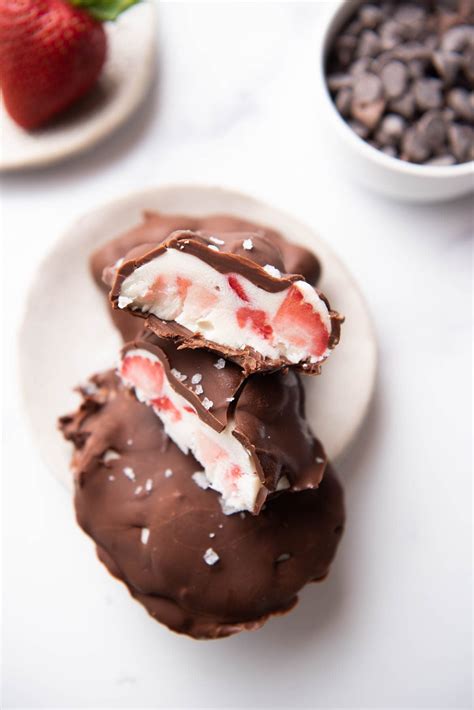 Frozen Strawberries In Chocolate at Paul Morrison blog