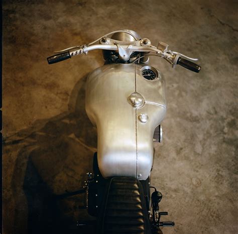 Hell Kustom : Harley Davidson Sportster By Revival Cycles
