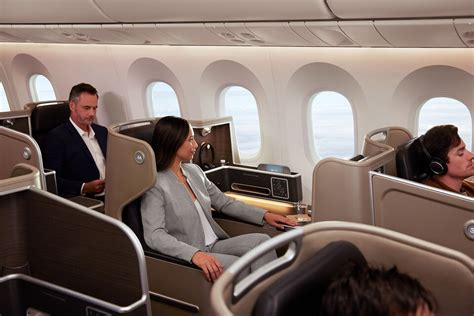 Qantas A220 Business Class 的图像结果