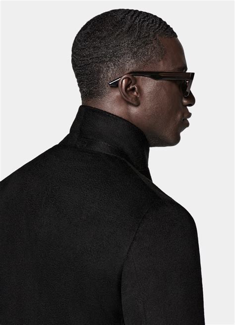 Black Overcoat in Pure Wool | SUITSUPPLY