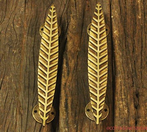 Brass Leaf Door Handle – CottageArts India