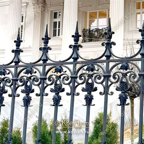 Кованые заборы купить в Москве, цены, фото, заказать от производителя