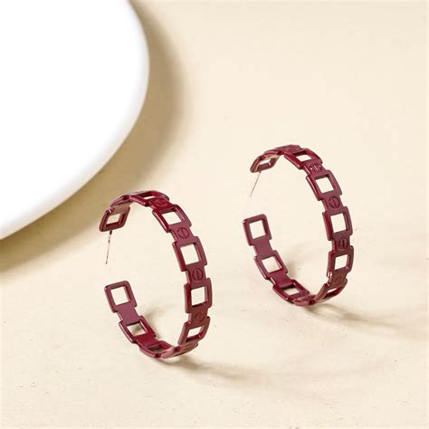 Jewellery Online - Premium Maroon Chain Link Design Hoops | Nestasia