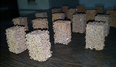 Low-velocity impact behaviour of open-cell foams - Meta-Material.com