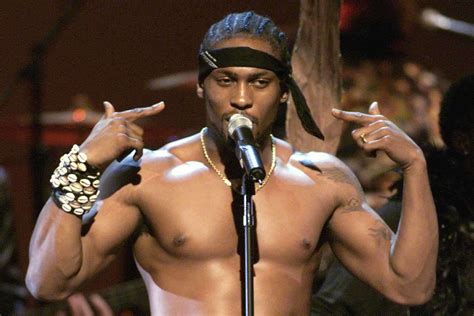 Celebrating D'Angelo: Iconic Moments from His Life in Photos