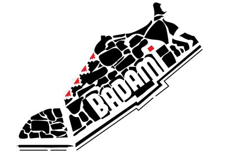 Go Heritage Run Badami Kasuti T-shirt | YourDesign Store | Design ...