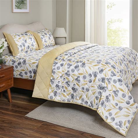 Buy Sensory Bloom Myrtille extremely Cozy Mustard Quilt