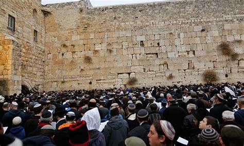 Israel to Commemorate Oct 7 Victims with Candlelight Ceremony