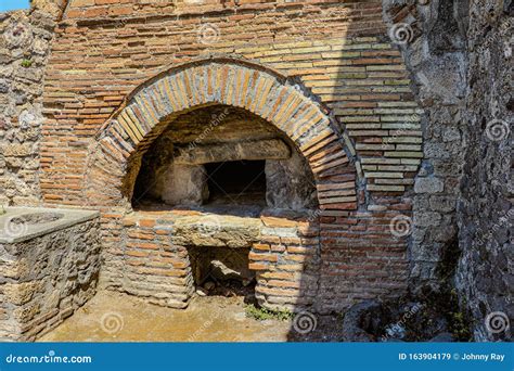 An Over 2000 Year Old Pizza Oven in Pompeii Which is an Ancient Roman ...