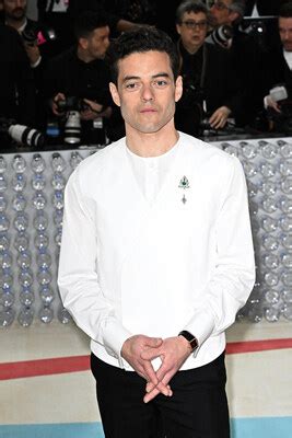 Men's Jewellery Trend: Platinum Lapel Pins & Brooches