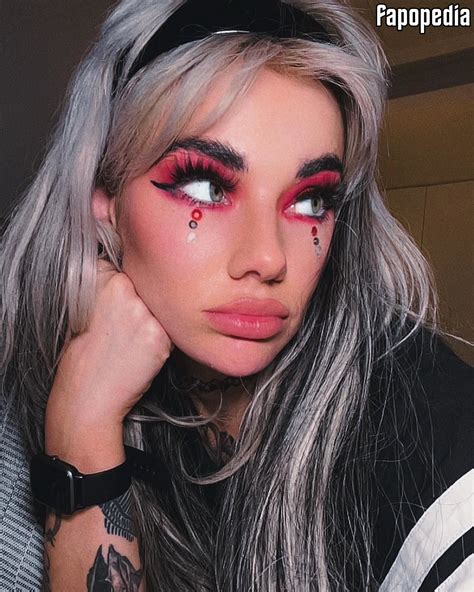 Hannah Taylor Nude OnlyFans Leaks - Photo #2896060 - Fapopedia