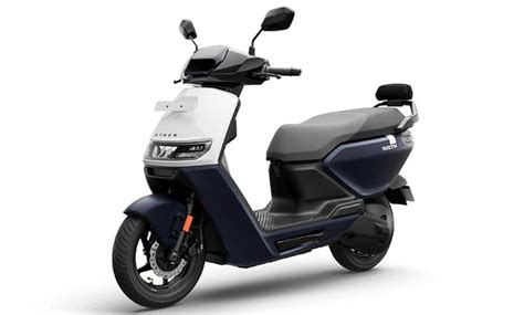 E2W sales jump 40% in September, Bajaj Chetak outsells TVS iQube ...